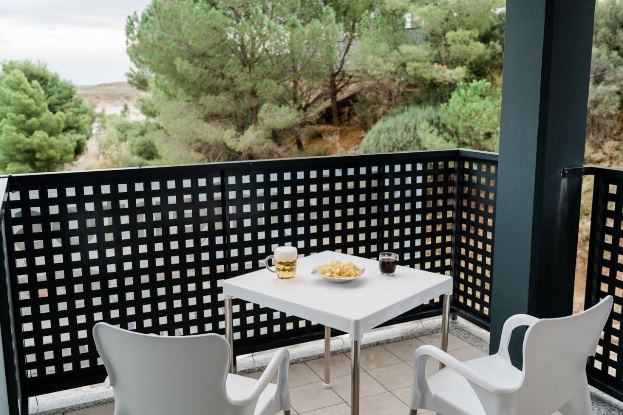 Pension La Buena Vida Каспе Екстер'єр фото